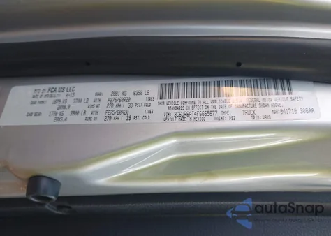 2015 Ram 1500 Express z USA, uszkodzony, nr VIN 3C6JR6AT4FG665677